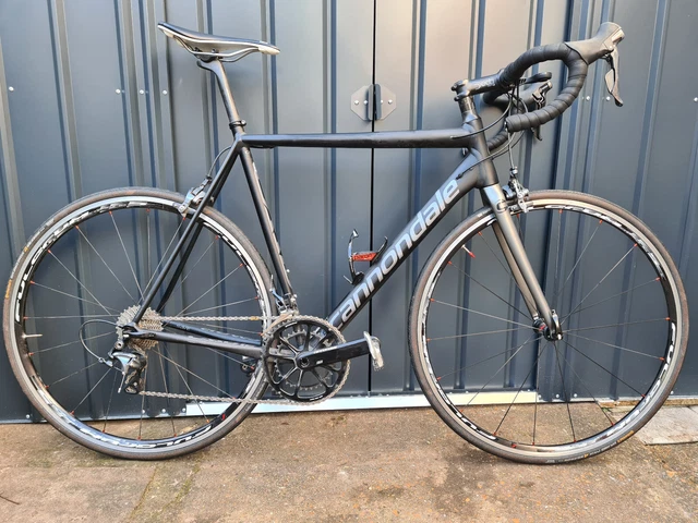 Cannondale Caad 12 2018 - Full Ultegra - Superlight.  Size 56 Frame