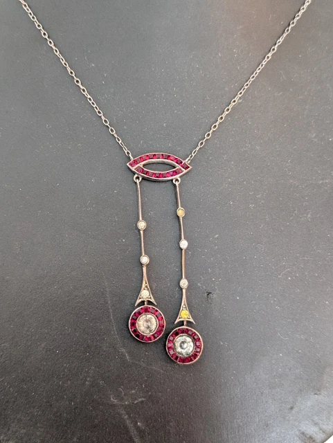 Collier Art Déco Ancien En Argent - Pierres Rouges Et Marcassite - France - Occasion (manque Une Pierre)