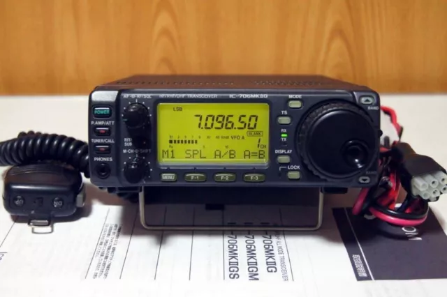 ICOM IC-706MKIIG HF/50/144/430MHz  ALL MODE Transceiver Ham Radio Working Tested
