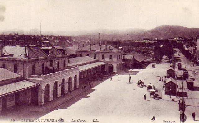 CPA 63 AUVERGNE PUY DE DOME CLERMONT-FERRAND  La Gare Animée