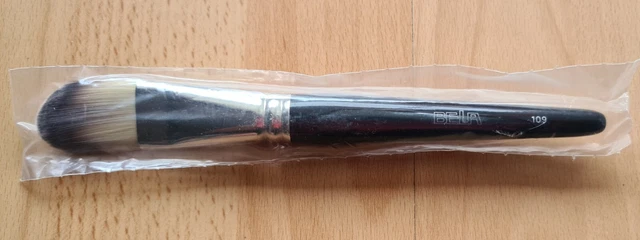 BELA Nr. 109 - Foundation Pinsel aus Torayhaar