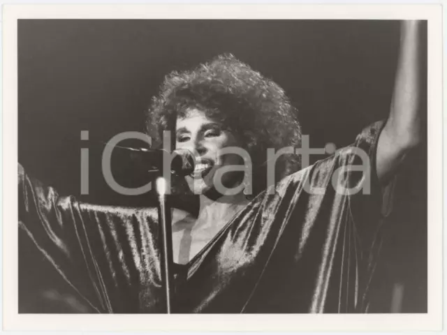 1985 ca ITALIA MUSICA - Ornella VANONI Ritratto della cantante - Foto 24x18 (3)