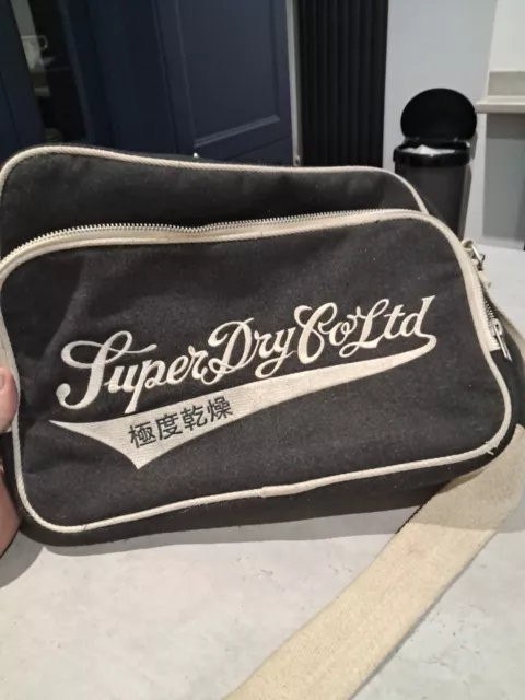 Superdry messenger bag uk hotsell