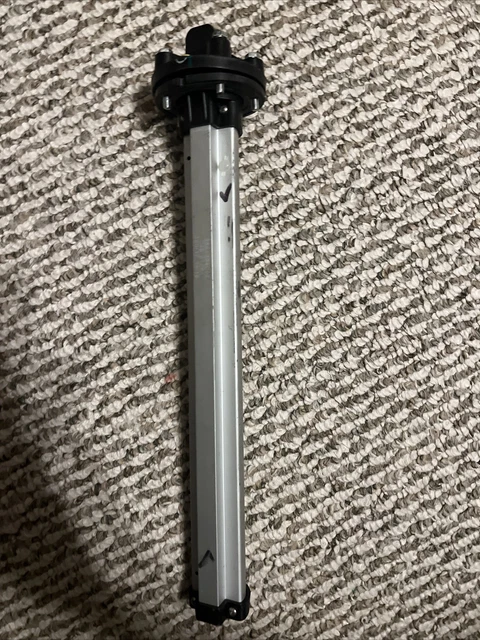 International 3864394C92 Fuel Gauge Sending Unit Made In USA