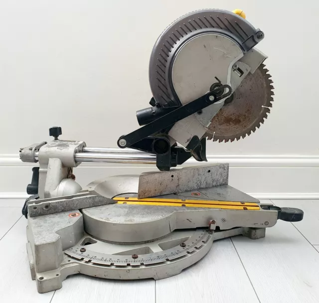 DEWALT 24V SLIDING Mitre CHOP Saw DW017 249.00 PicClick UK