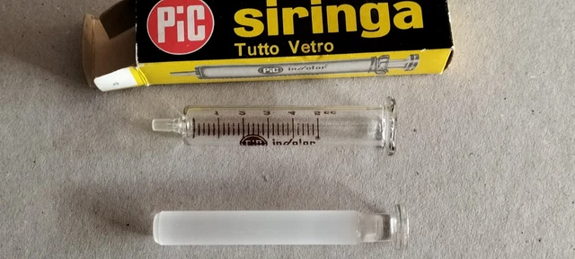 Siringa Vintage 5 cc   tutta in vetro Pic in  Confezione Originale .
