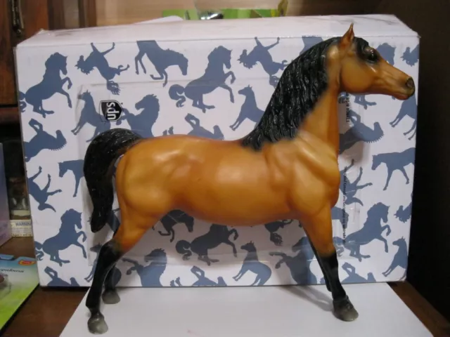 Breyer Traditional Horse Bay Stretch Morgan Mold – Used, in good condition