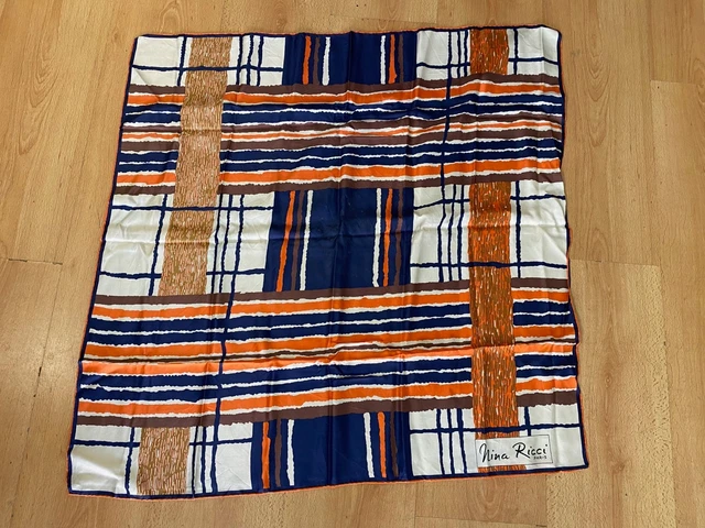 Foulard/Carré/Shawl★NINA RICCI en soie 100%★hand rolled-49g