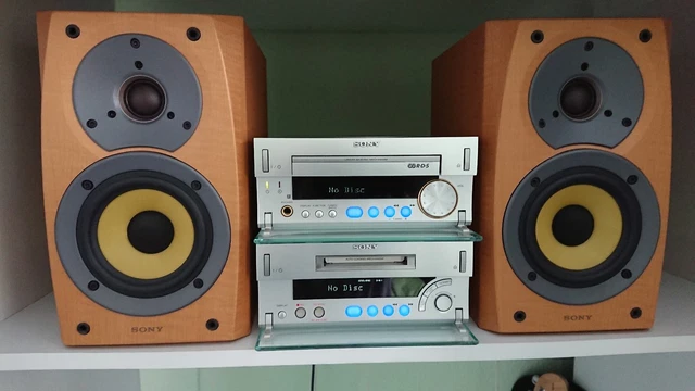 SONY COMPACT HI-FI. MDS-HCD-SD1 & MDS SD1 & SPEAKERS. Sony