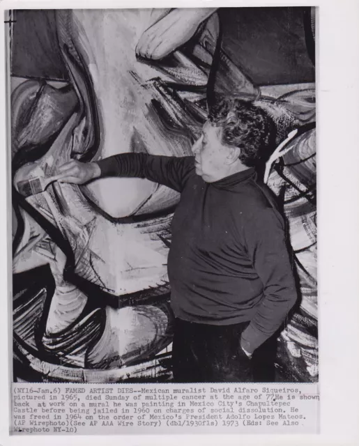 DAVID ALFARO SIQUEIROS MURALIST Painter * CLASSIC 1965 ARTIST MEXICO press photo