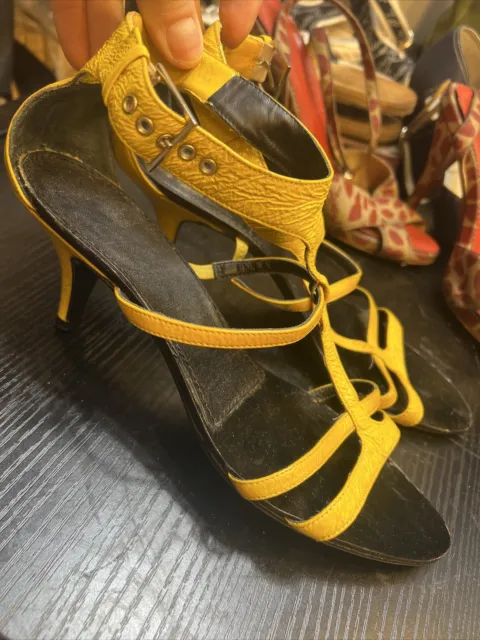 Givenchy Shoes 38.5 Sandals Ankle Strappy Kitten Mid Heel Yellow Patent Leather