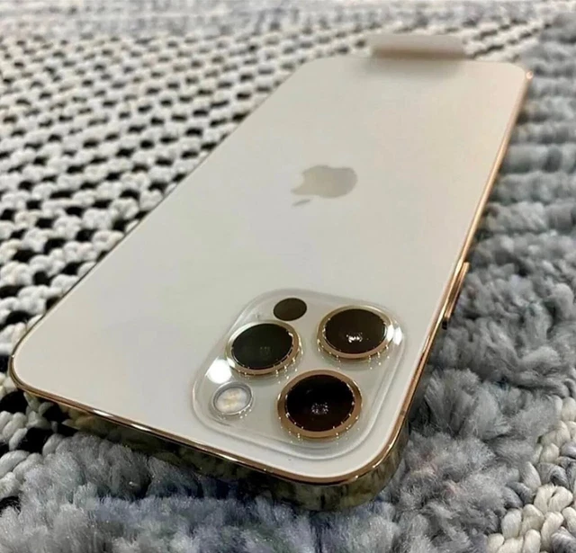 Tuvror Cover Magnetica per iPhone 13 Pro [Compatibile con MagSafe] supporto Integrato, Supporto Protezione Militare Anticaduta, Cover Robusta Antishock per iPhone 13 Pro, Nero