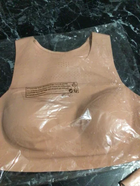 Lot  De 2 Brassières  Taille M , Chantelle , Maintien Leger Et Normal 2