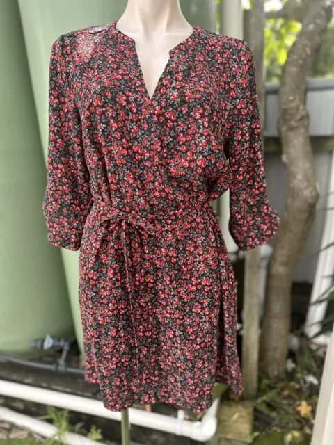 Tokito 10/12 black & red rose ditsy floral print 3/4 sleeve shift Dress euc