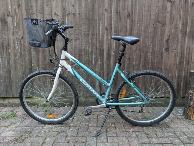 GIANT GSR COMFORT Hybrid Ladies Bike Medium 65.00 PicClick UK