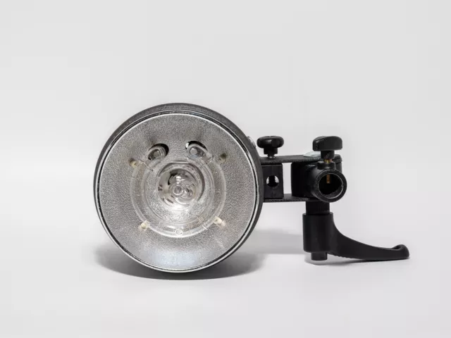 DYNALITE MH2065v ROAD MAX 2000W Flash Head