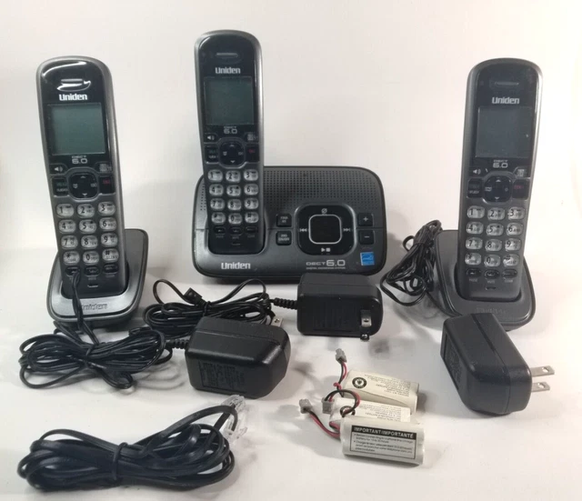 UNIDEN DECT 6.0 Digital Answering System Cordless Phone Set 3 Handsets