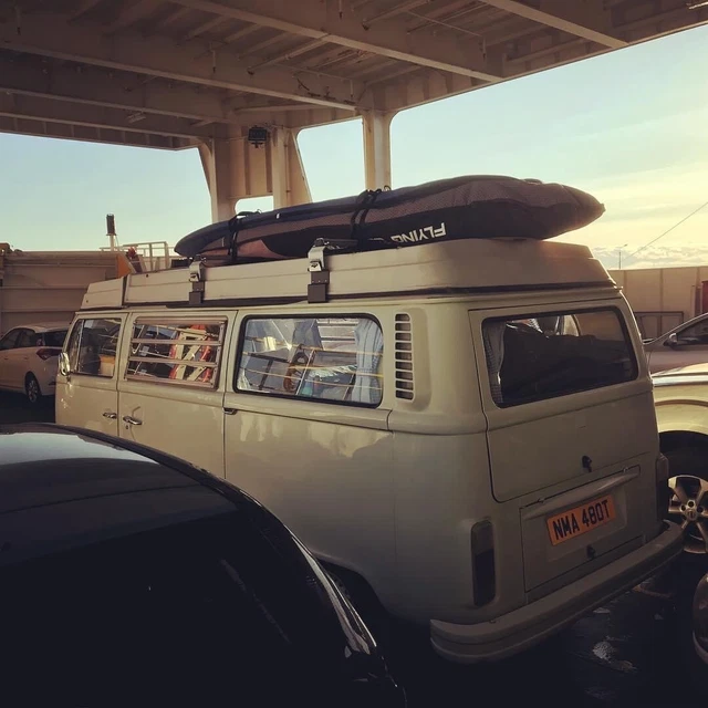 LOUVRE/JALOUSIE WINDOW KIT Right 1978 VW T2 Bay. £160.00 PicClick UK