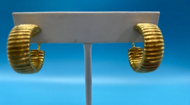 Christian Dior Signed Hoop Ribbed Gold-Tone Clip Earrings .75" Old/New/VTG Rare