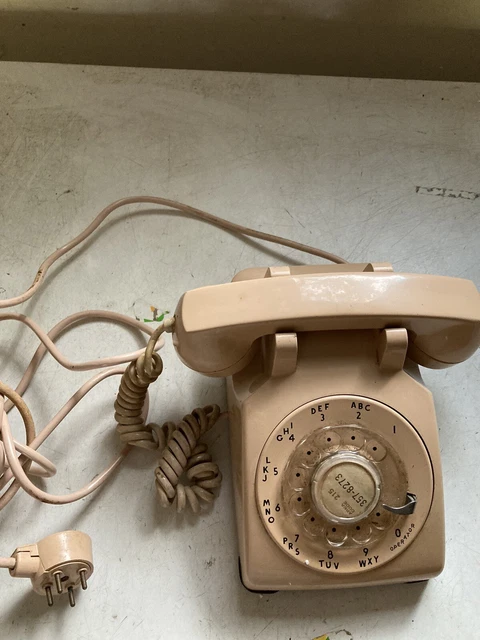 Bell Western Electric Rotary Beige Desk Phone Original Wiring, 4 Prong, 07/62