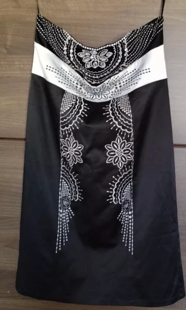 FashionWave Black White Embroidered Jewelled Strapless Occasion Dress 14 Fit 12