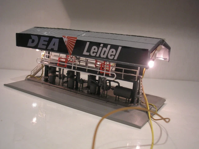 Oo Ho Refuelling Goods In Depot Building Pipes Tanks  Lights