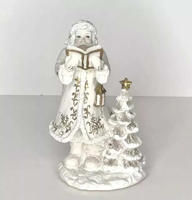 Winter Wonderland Santa Father Christmas Hand Painted Figurine Resin 5.5" L86686