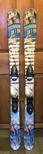 135 cm Axis Typhoon junior twintip skis with bindings + kid's 6.5 or 7 boots 135 cm Axis Typhoon junior twintip skis with bindings + kid's 6.5 or 7 boots