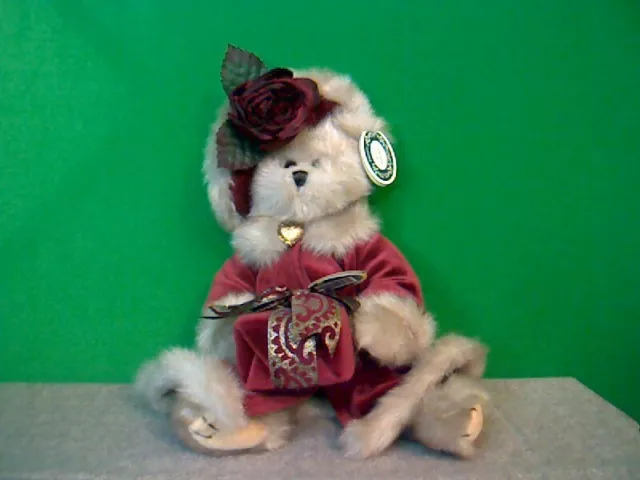 New Bearington Bears 14" Virginia Bear 1072 Teddy Bear Christmas Plush Rose Red