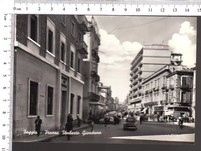 Cartolina Foggia - Piazza Umberto Giordano - Viaggiata 1965