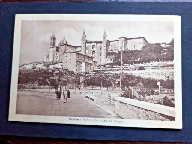 Urbino-Panorama visto da Borgo