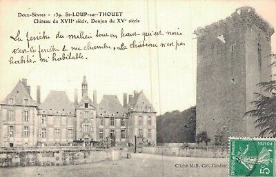 CPA/DEP 79  /ST LOUP SUR THOUET LA GRANDE RUE 