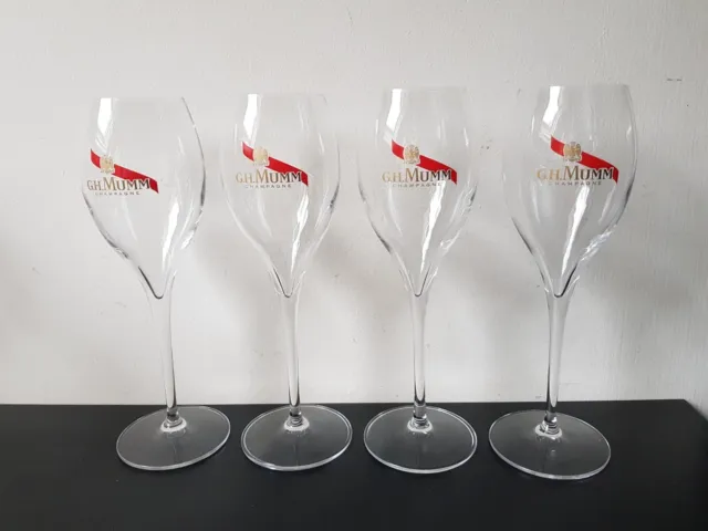 GH MUMM Set of 4 Tulip Teardrop Glass Champagne Glasses Flute Barware