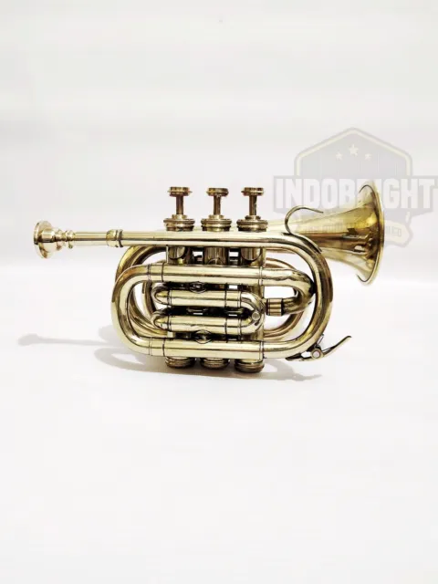 Brass Instruments Trumpet With Bugle Horn 3 Valve Mouthpiece - Decorative