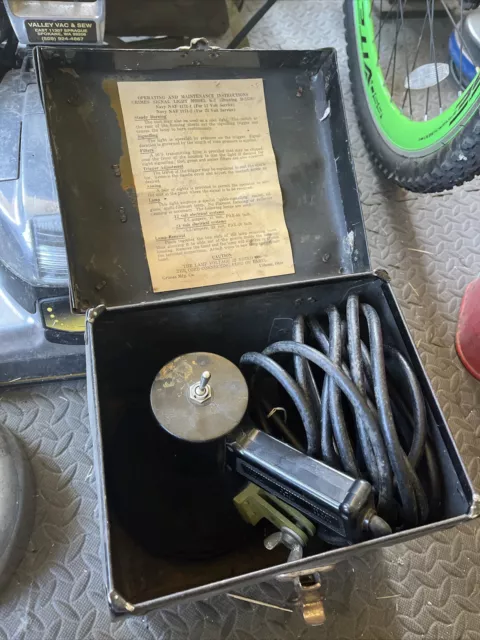 VINTAGE GRIMES MFG CO. AIRCRAFT signal LIGHT MODEL k3 cord：230 inches