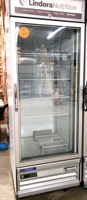 Used Everest Emgf23 - 29" L Reach In Freezer 1 Glass Door