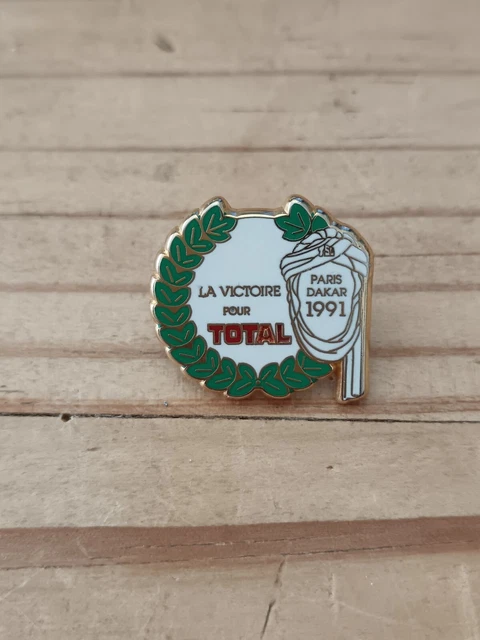 Pins rallye d'occasion - Collection - - page 9