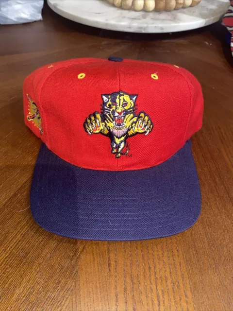 Florida Panthers Vintage 90s Red CCM Snapback Hat Vintage 90s NHL