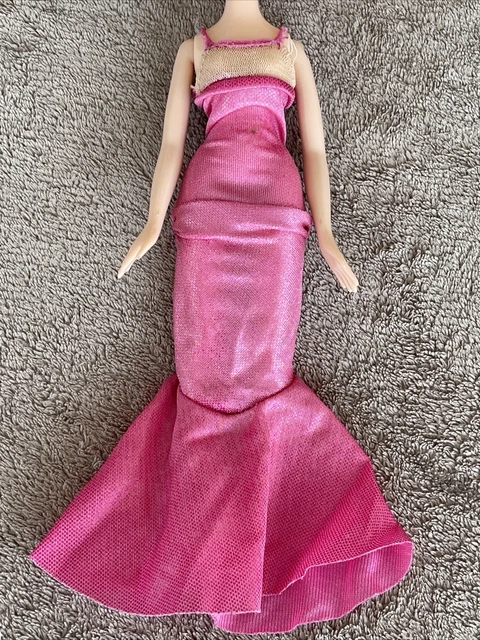 bratz cloe pink dress Bratz Stylin' Birthdayz Cloe Fashion Doll with Customizable T-Shirt for You  and Accessories