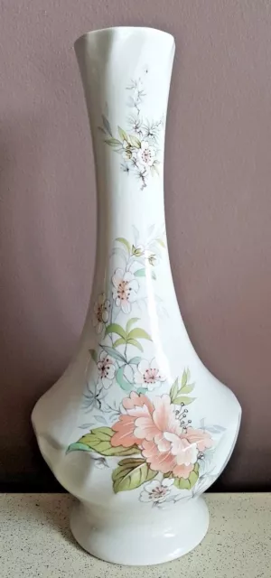 Vintage Melba Ware Floral Bud Vase