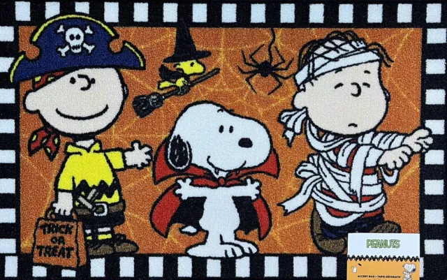 Peanuts Snoopy Woodstock 20”x32” Halloween Charlie Brown Linus Costumes Trick Or