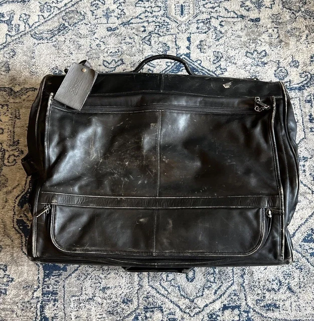 VTG Tumi Black Leather Garment Bag Napa Bifold Carry On Shoulder Pockets Hook