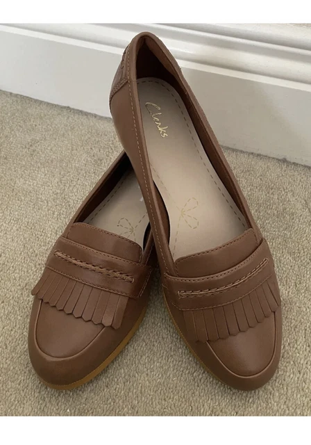 CLARKS GIN CRUSH White Silver Ladies Shoes 25.00 PicClick UK