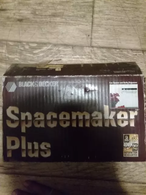 Vintage Black & Decker Spacemaker Plus Under Cabinet Can Opener Knife  Sharpener