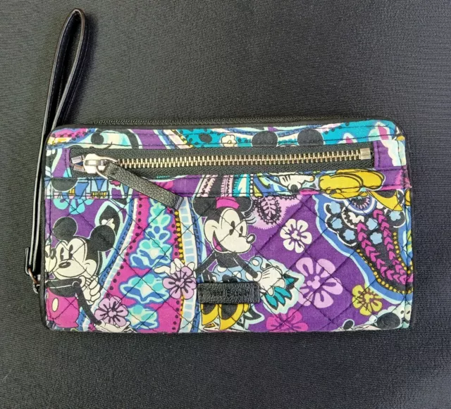 Disney Vera Bradley Mickey Minnie Paisley Celebration Wristlet Wallet