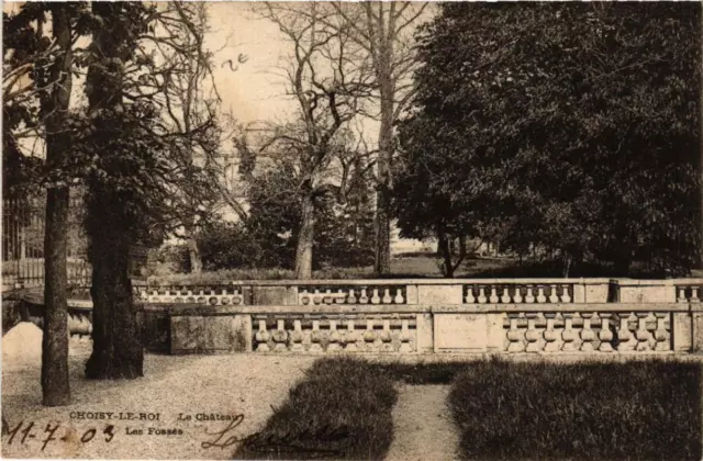 CPA AK CHOISY-le-ROI Le Chateau Les Fosses (569861)