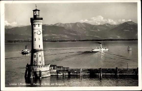 Ak Lindau am Bodensee Schwaben, Hafen m. Blick auf Bregenz, Dampfer - 3741905