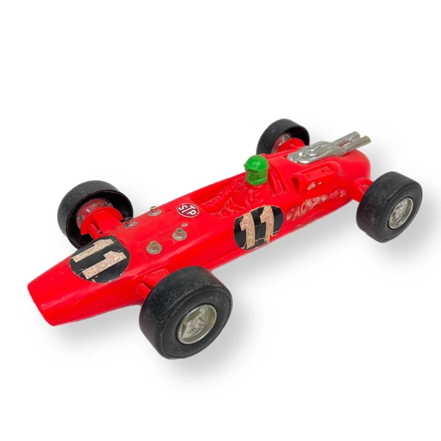 VINTAGE AURORA PROCESSED Plastic Co STP Indy Racecar 11 Red 12" Toy