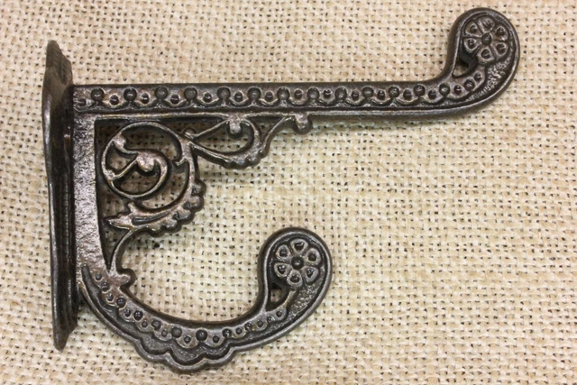 Old Flower Coat Hook Bath Robe House Farm Wardrobe Fancy Cast Iron NOS