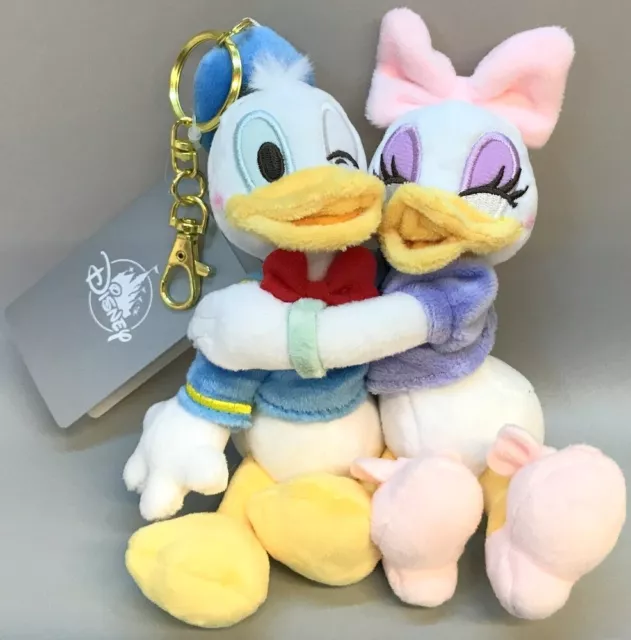 Tokyo Disney Store Donald duck & Daisy duck Plush Keychain Happy Hug used JP